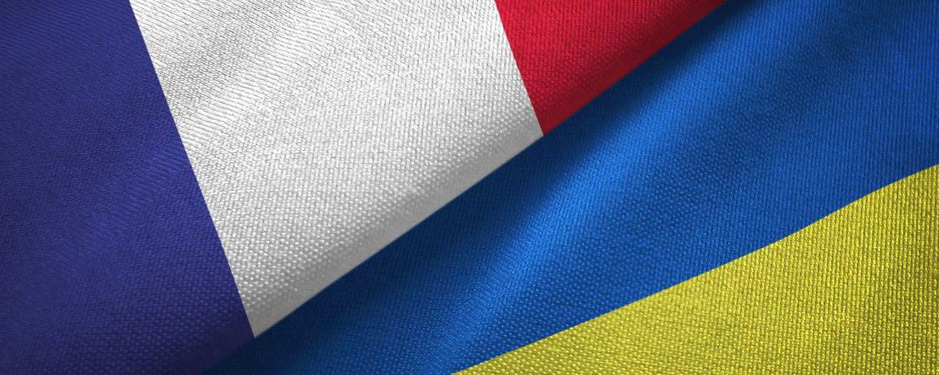 Drapeaux UE et Ukraine